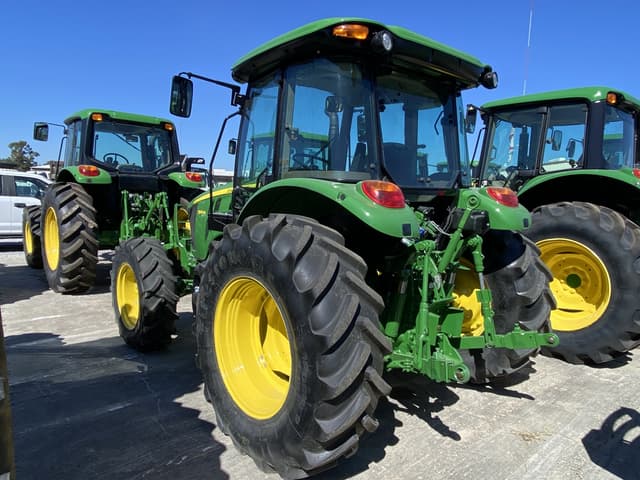 Image of John Deere 5100M equipment image 1