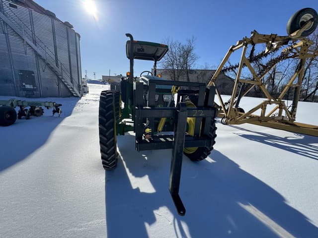 Image of John Deere 5100MH equipment image 3