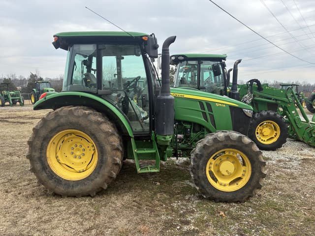 Image of John Deere 5115M equipment image 1