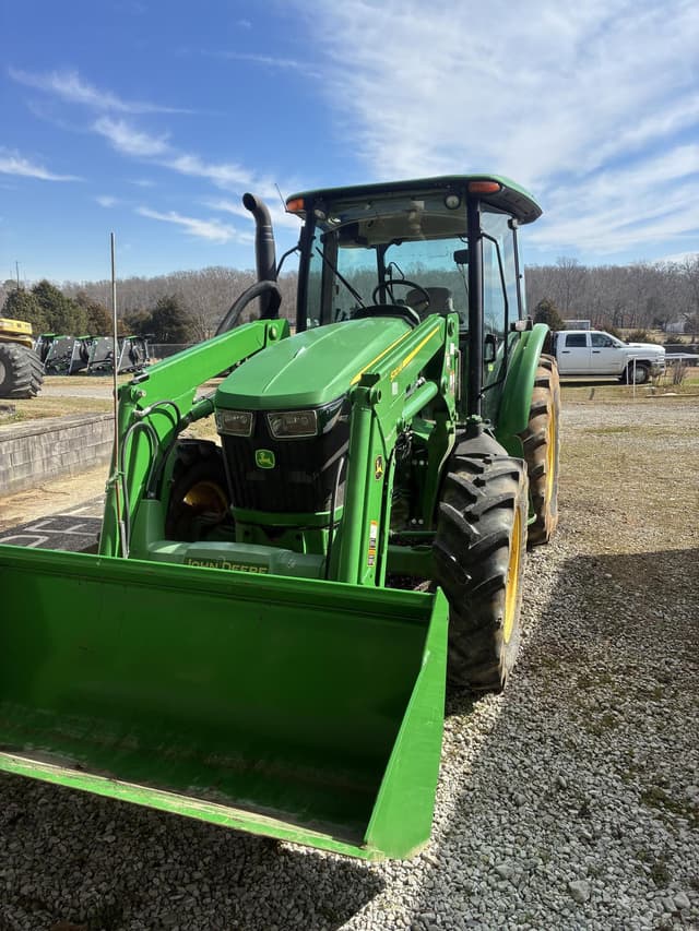 Image of John Deere 5115M equipment image 1