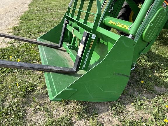 Image of John Deere 5115M equipment image 1