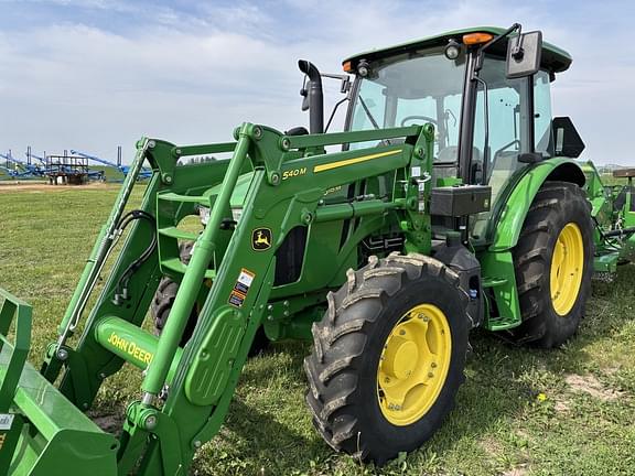Image of John Deere 5115M equipment image 4