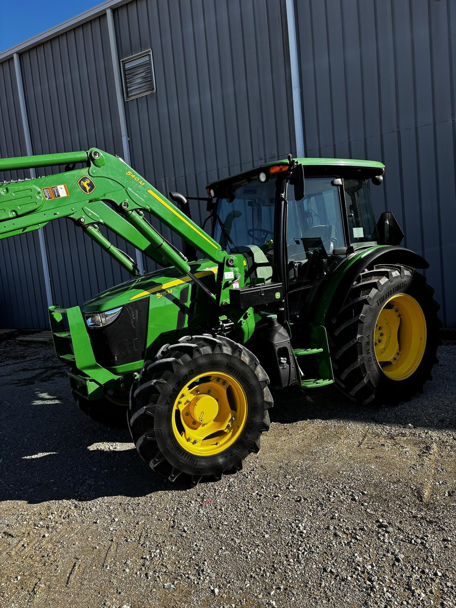 2019 John Deere 5115M Equipment Image0