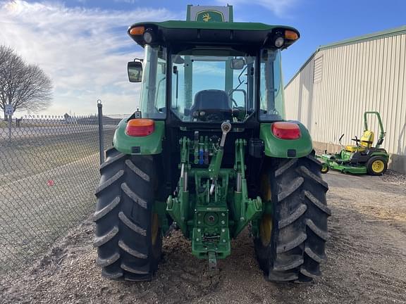 Image of John Deere 5115M equipment image 3