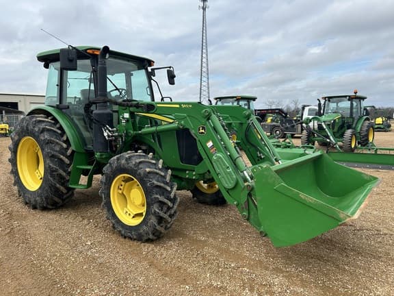 Image of John Deere 5115M equipment image 2