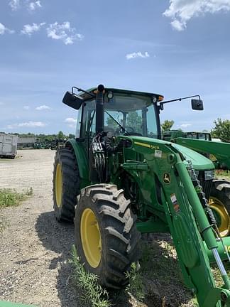 Image of John Deere 5115M equipment image 3