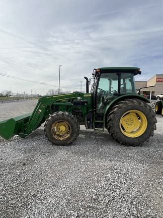Image of John Deere 5115M equipment image 1
