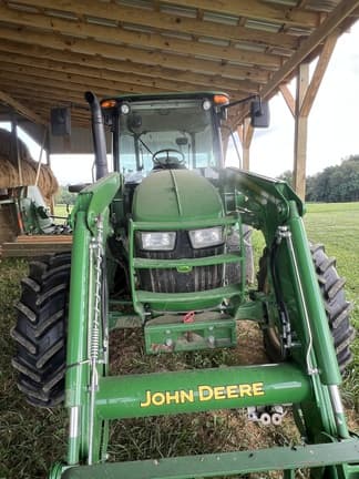 Image of John Deere 5115M equipment image 4