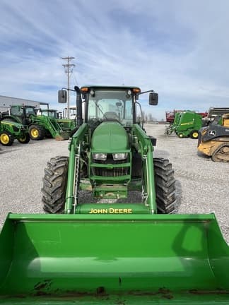 Image of John Deere 5115M equipment image 3