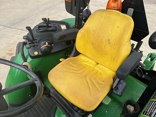 Main image John Deere 5115M 8