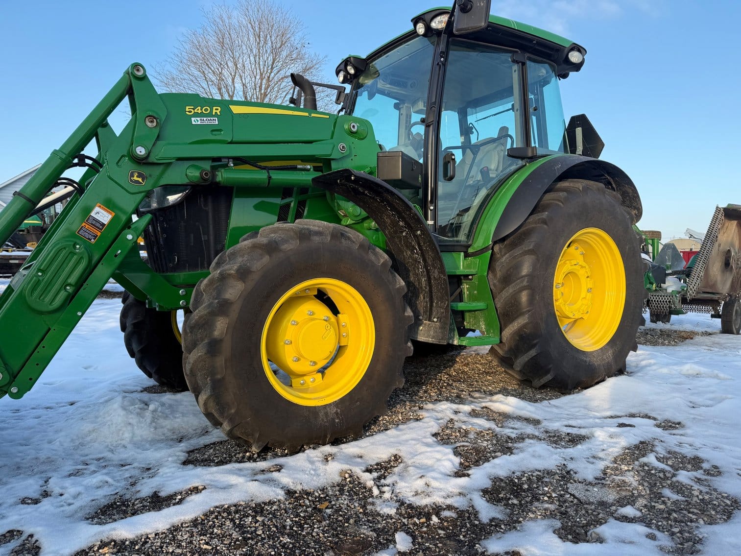 2019 John Deere 5125R Equipment Image0