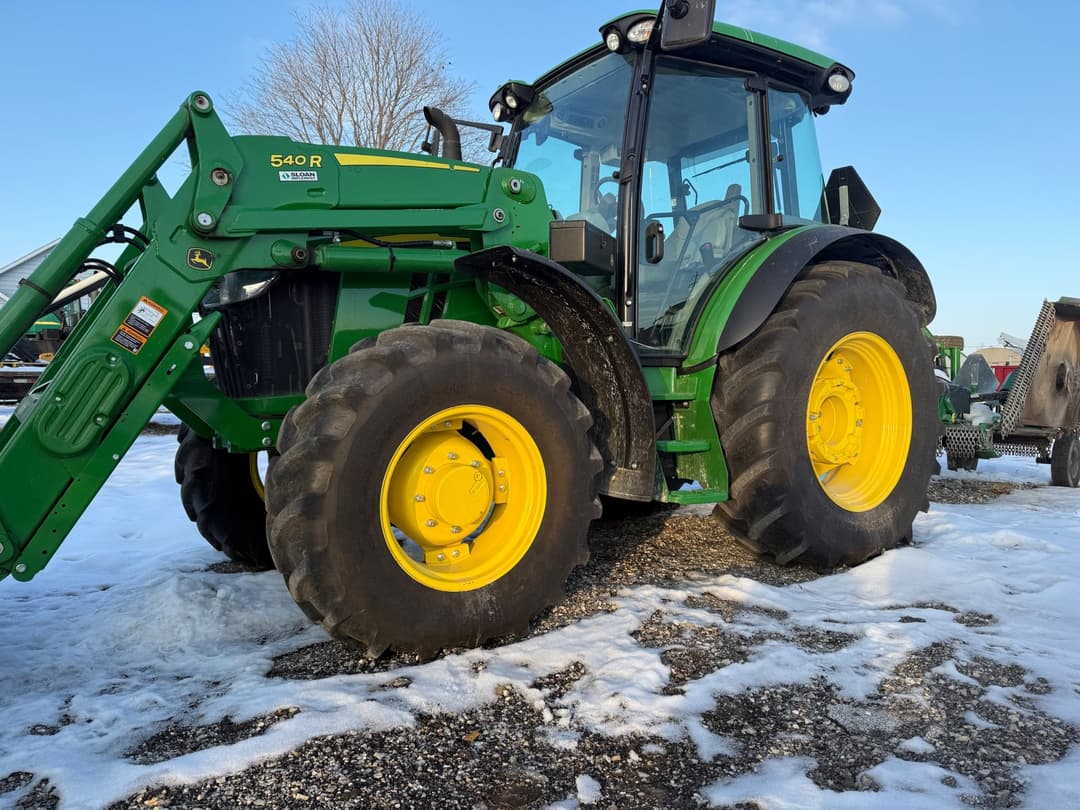 Image of John Deere 5125R Primary image