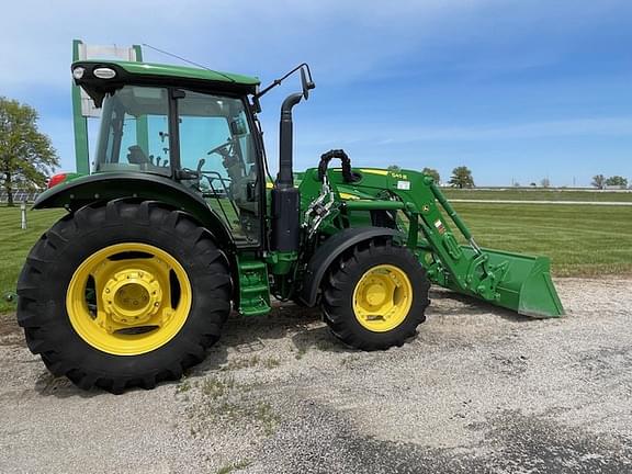 Image of John Deere 5125R equipment image 1