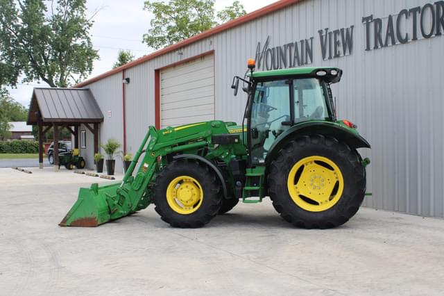 Image of John Deere 5125R equipment image 1
