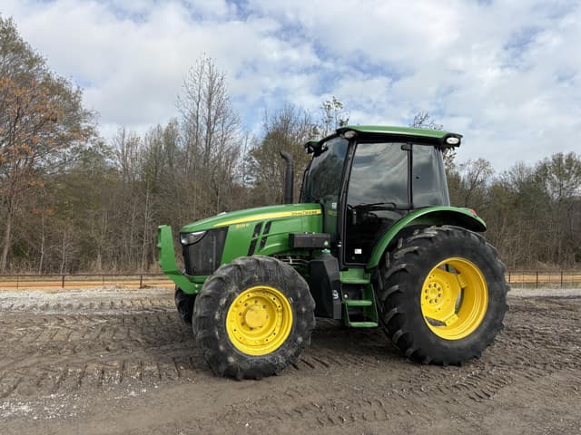 Image of John Deere 5125R equipment image 1