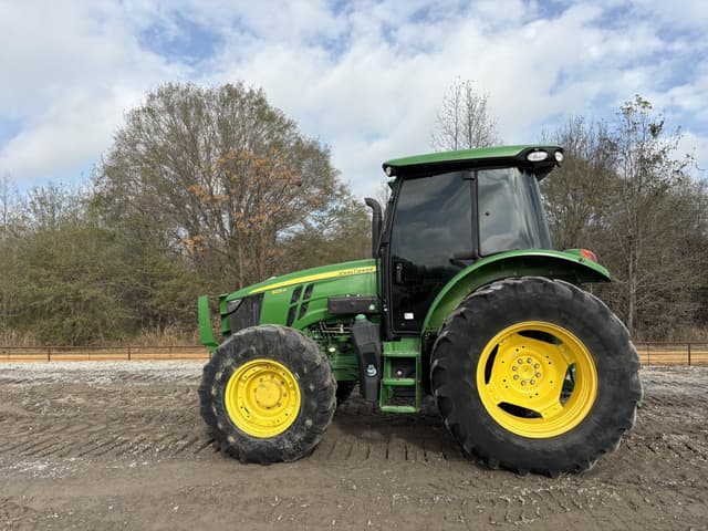 Image of John Deere 5125R equipment image 4