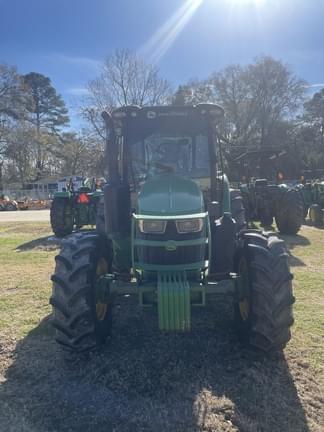 Image of John Deere 5125R equipment image 1