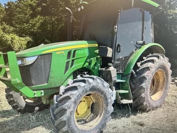 Image of John Deere 5125R Image 0