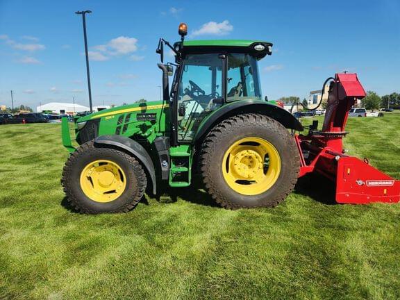 Image of John Deere 5125R equipment image 1