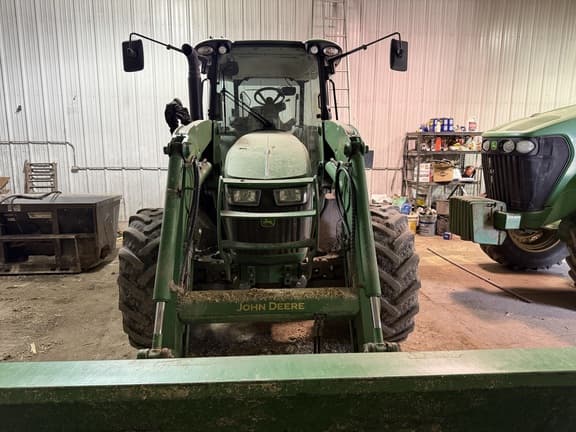 Image of John Deere 5125R equipment image 4