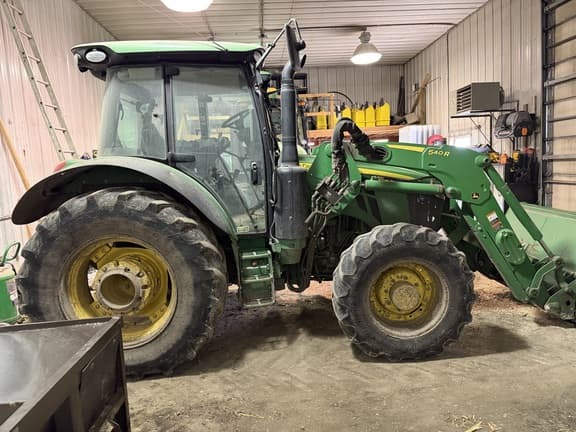 Image of John Deere 5125R equipment image 2