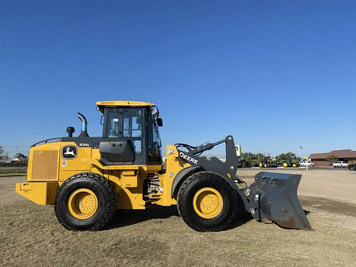 Main image John Deere 524L