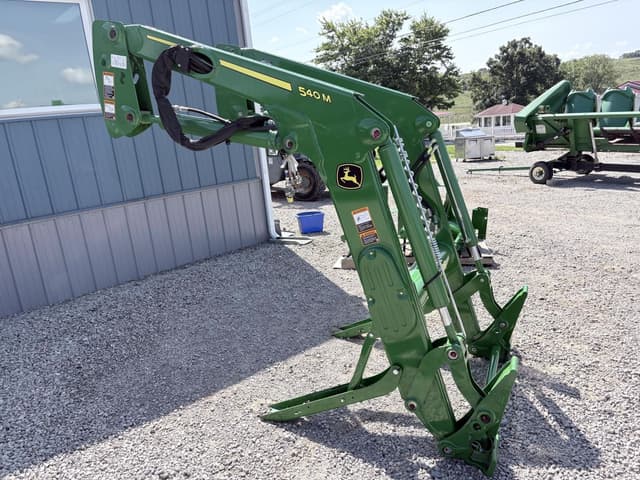 Image of John Deere 540M equipment image 1