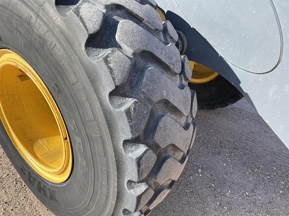 Main image John Deere 544L 10