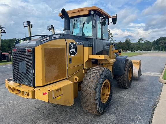 Image of John Deere 544L equipment image 2