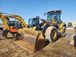 2019 John Deere 544L Image