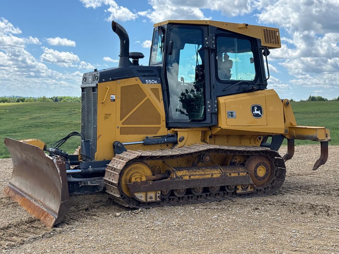 Image of John Deere 550K Primary image