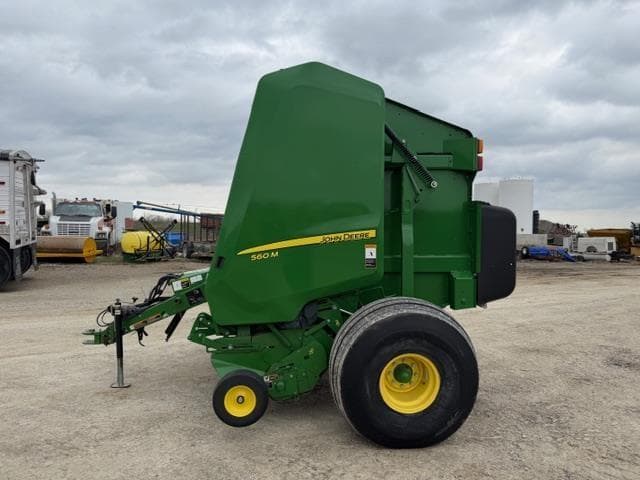 Image of John Deere 560M equipment image 1