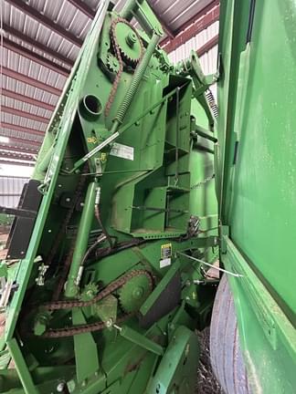 Image of John Deere 560M equipment image 4