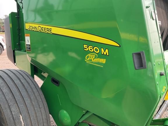 Image of John Deere 560M equipment image 3