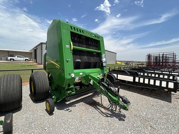 Image of John Deere 560M equipment image 3