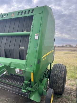 Image of John Deere 560M equipment image 2