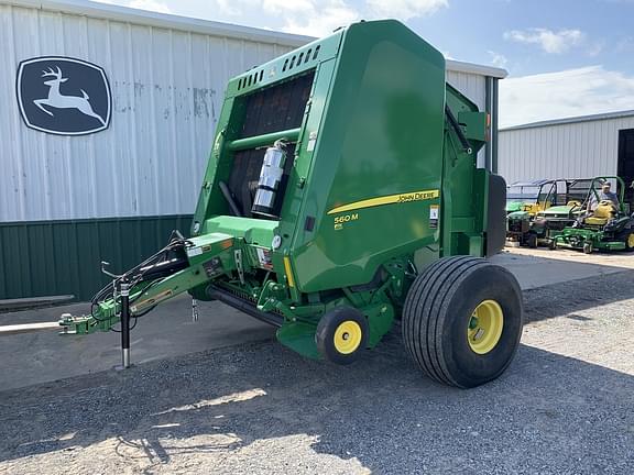 Image of John Deere 560M equipment image 1