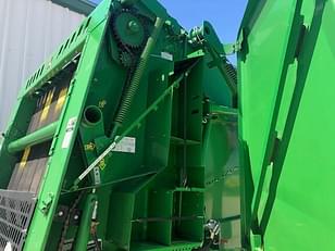 Main image John Deere 560M Silage 12