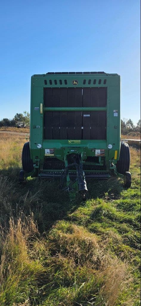 Image of John Deere 560M equipment image 2