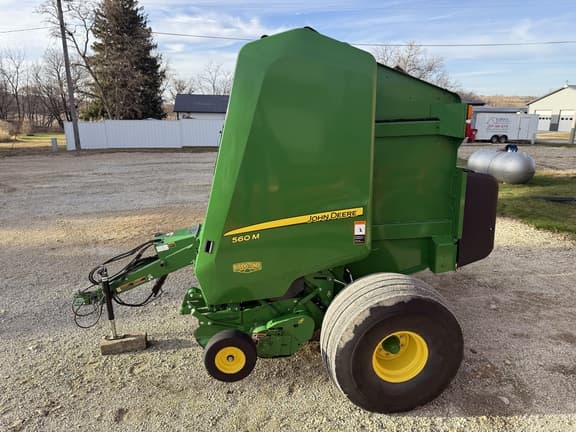 Image of John Deere 560M equipment image 1