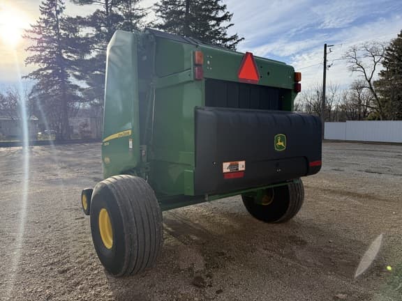 Image of John Deere 560M equipment image 2