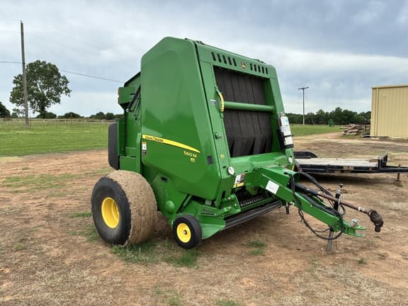 Image of John Deere 560M equipment image 1