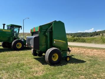 Main image John Deere 560M