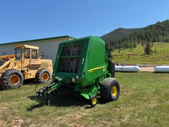 Image of John Deere 560M equipment image 3