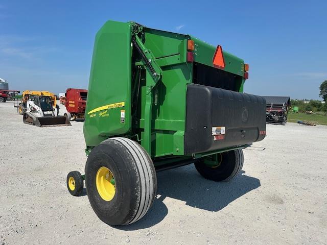 Image of John Deere 560M equipment image 2
