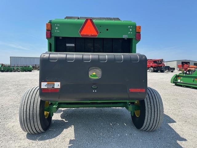 Image of John Deere 560M equipment image 3