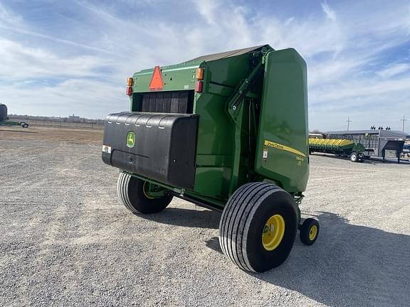 Image of John Deere 560M equipment image 4