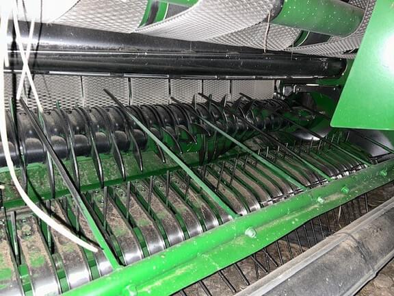 Image of John Deere 560M equipment image 2