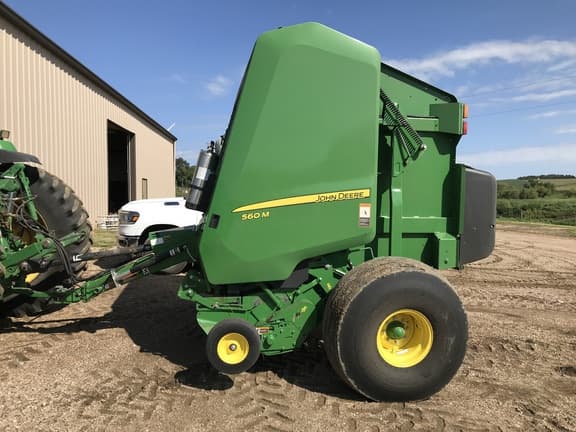 Image of John Deere 560M equipment image 3