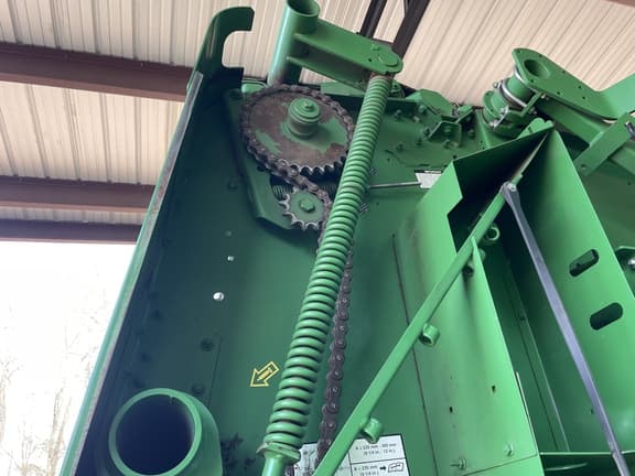 Image of John Deere 560M equipment image 3